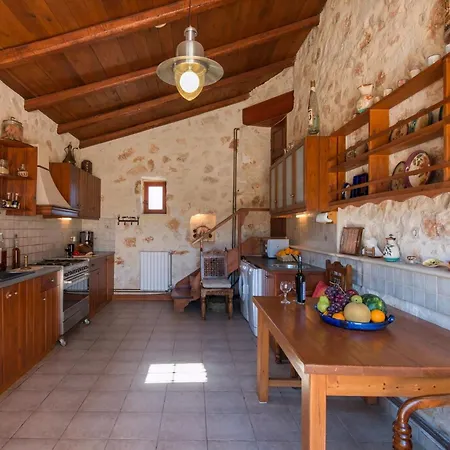 Luxury Harron 4 Bed Private Pool Agios Nikolaos Villa